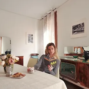  Apartment Venetian Mood Bianco Italy